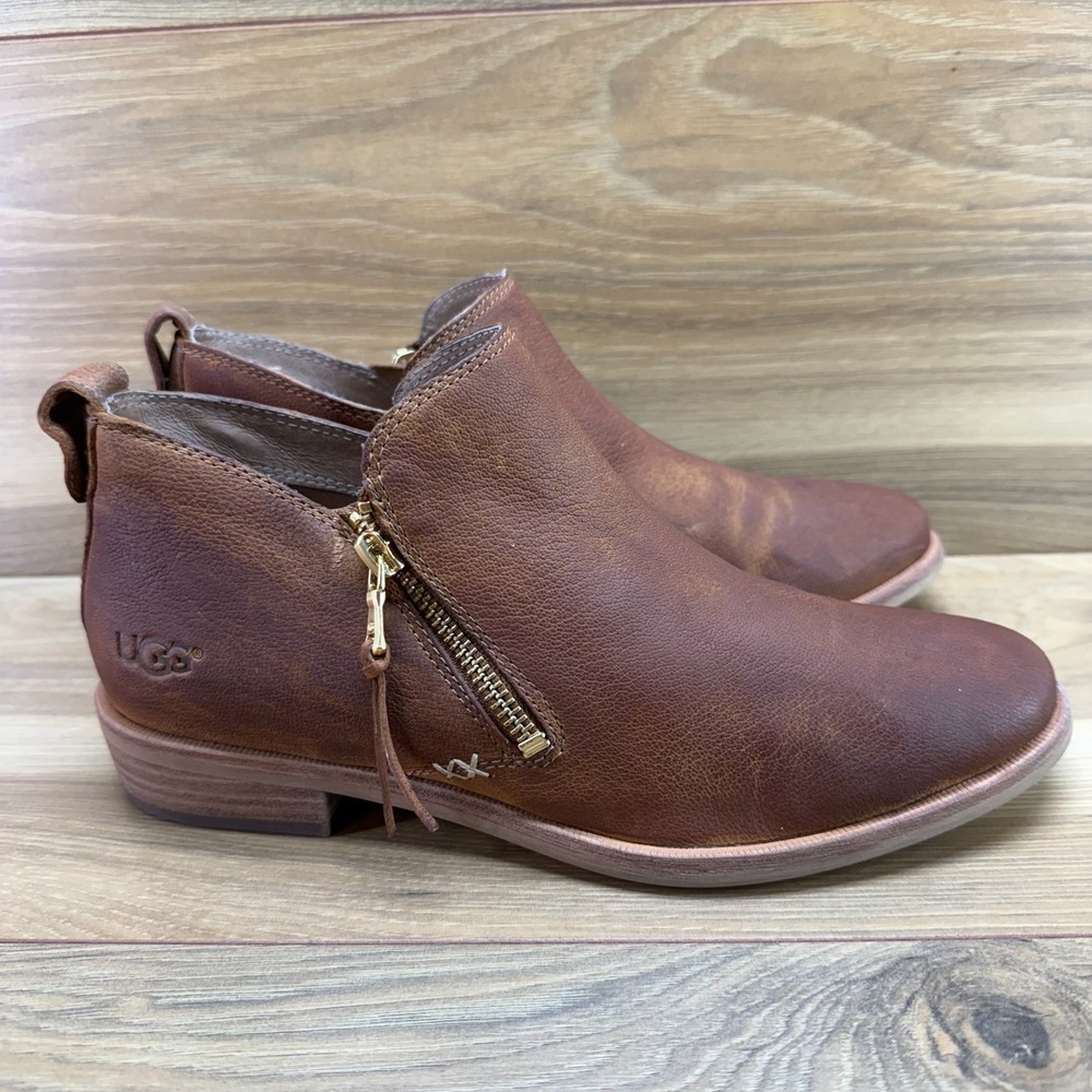UGG Glee Zip Ankle Boot Womens 8 Rust Brown Leather Modern Boho Minimalist